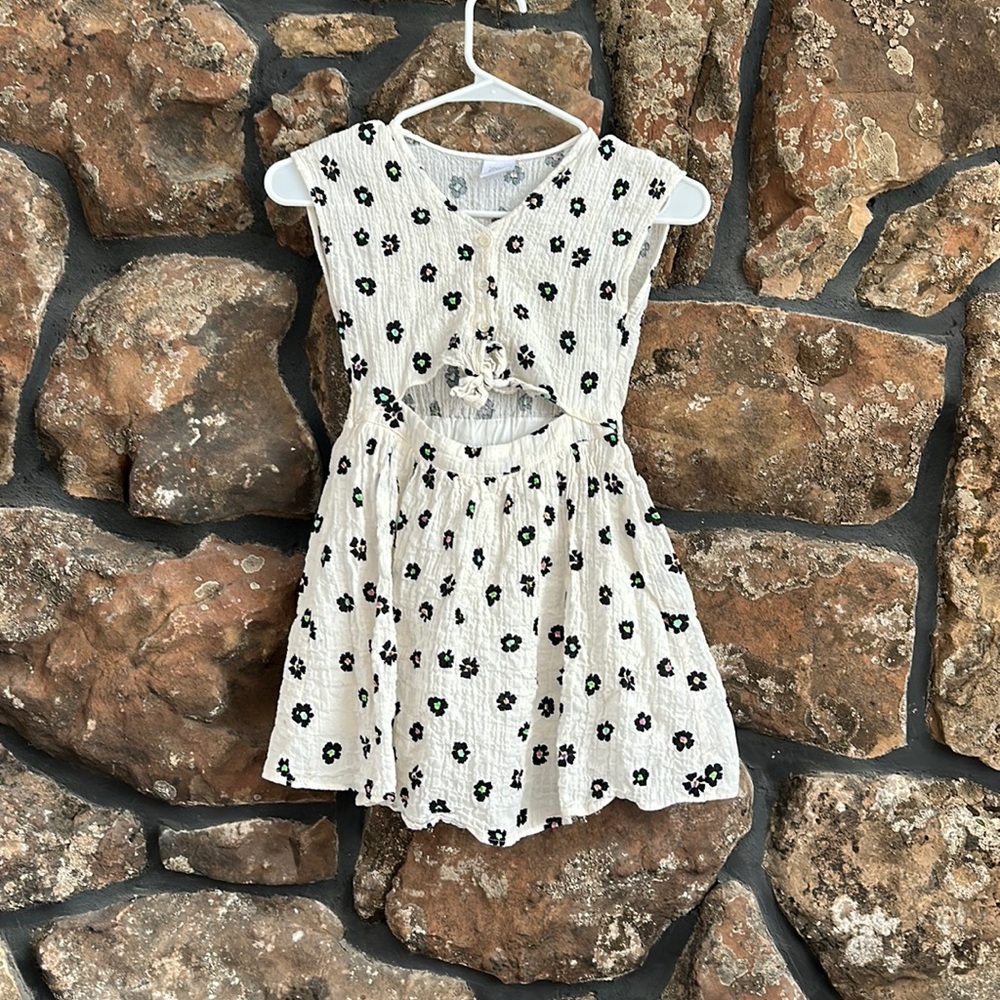 Girls Zara floral spring dress 7